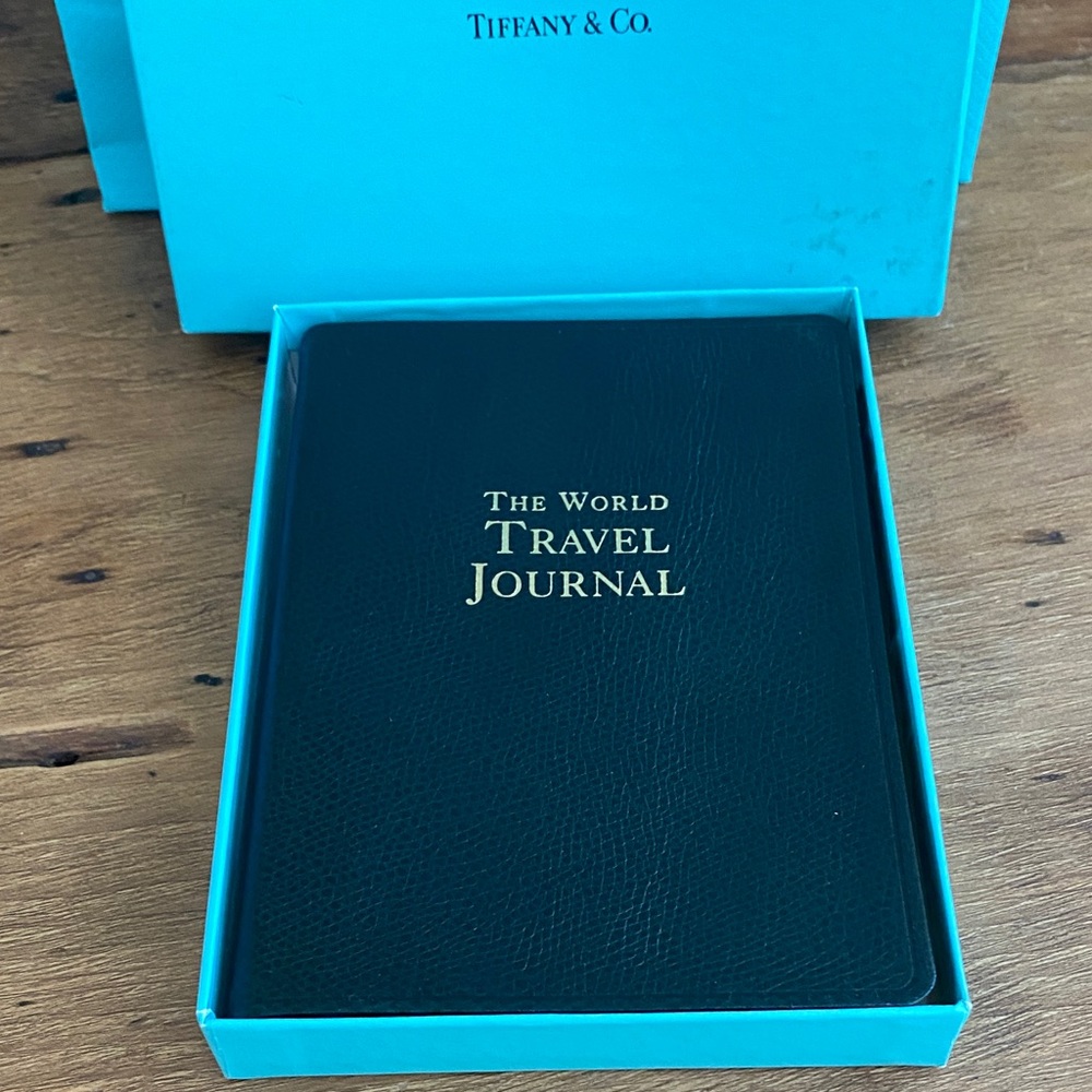 Tiffany & Co. Dark Green& Gold leather Travel Journal - never used - Picture 7 of 10